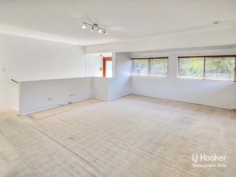 15 Fair Street, Wishart QLD 4122