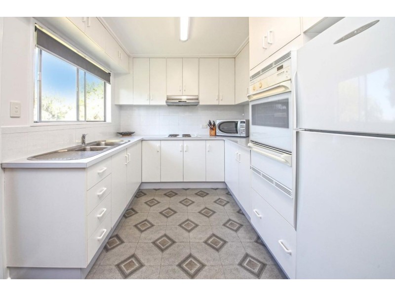 15 Fair Street, Wishart QLD 4122