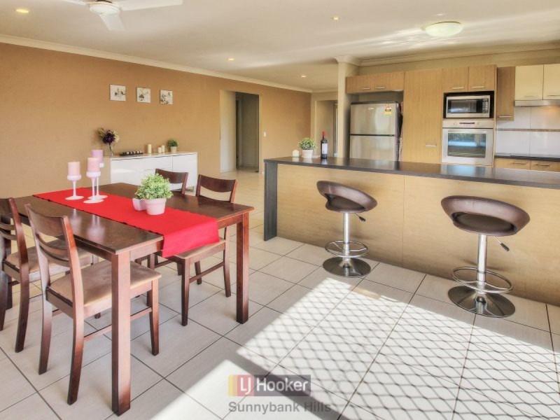 50 Kakadu Street, Parkinson QLD 4115