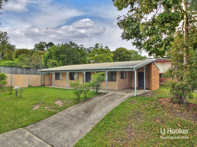 1 Strover Court, Springwood QLD 4127