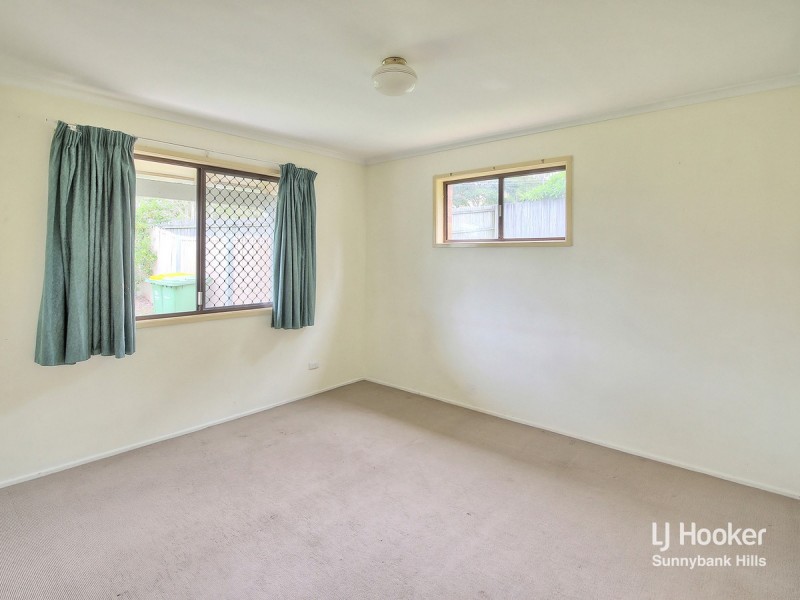 1 Strover Court, Springwood QLD 4127
