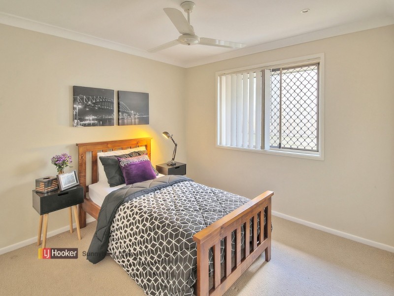 12 Strathaird Place, Parkinson QLD 4115