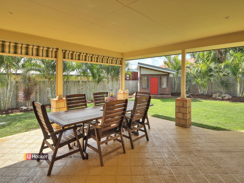 12 Strathaird Place, Parkinson QLD 4115