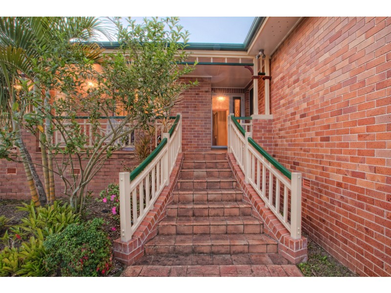 10 Lincoln Place, Stretton QLD 4116