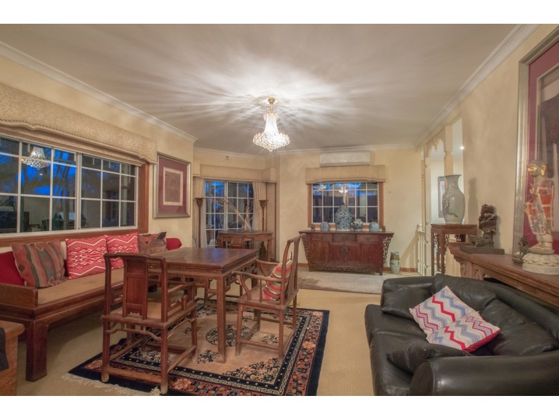 10 Lincoln Place, Stretton QLD 4116