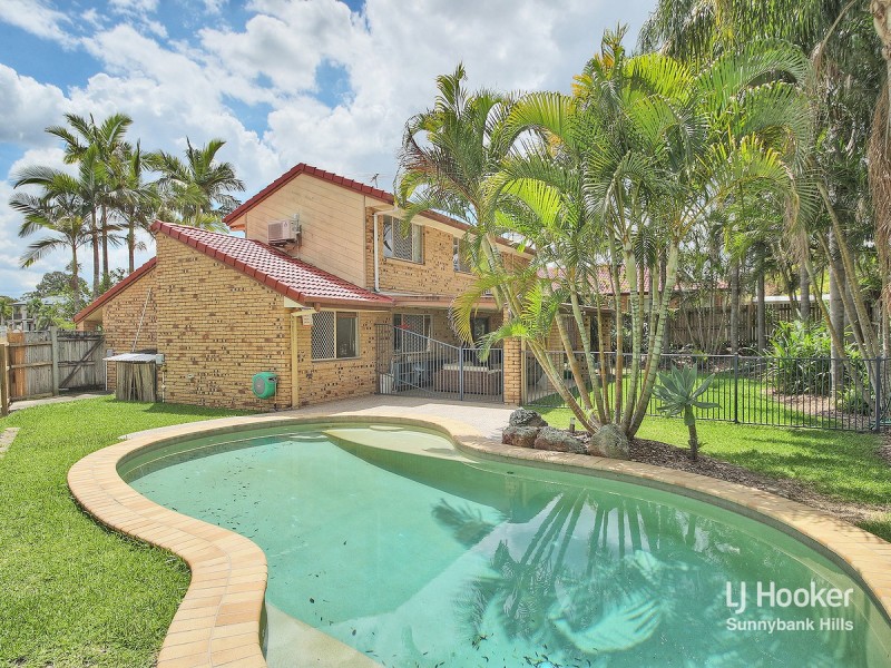 15 Japonica Place, Calamvale QLD 4116