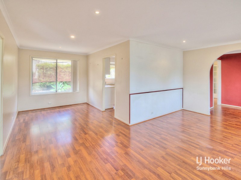 2 Belmore Drive, Rochedale South QLD 4123