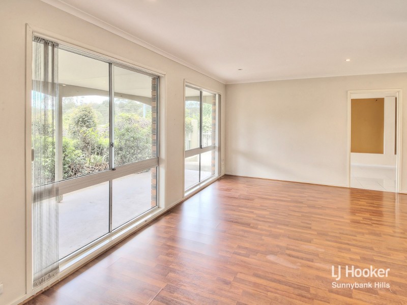 2 Belmore Drive, Rochedale South QLD 4123