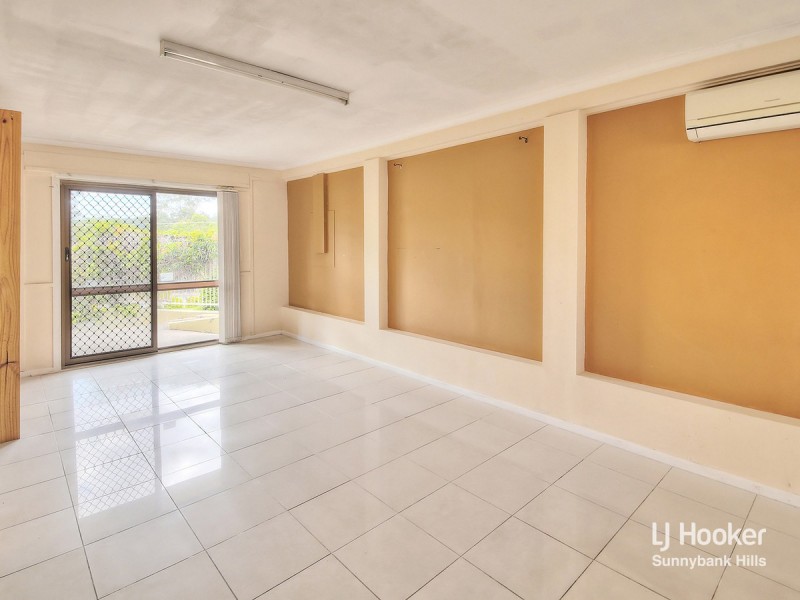 2 Belmore Drive, Rochedale South QLD 4123