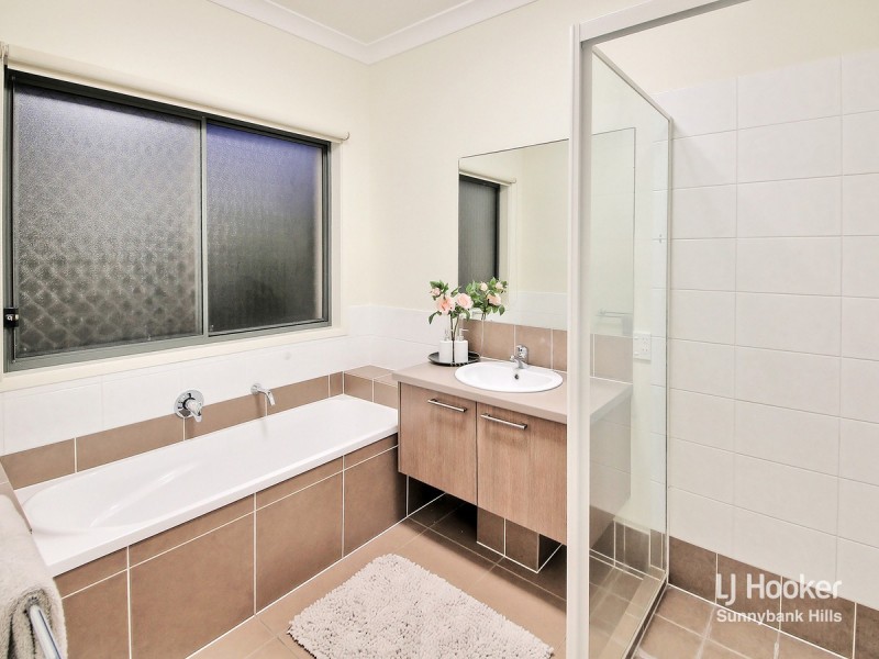 13 Copia Street, Calamvale QLD 4116