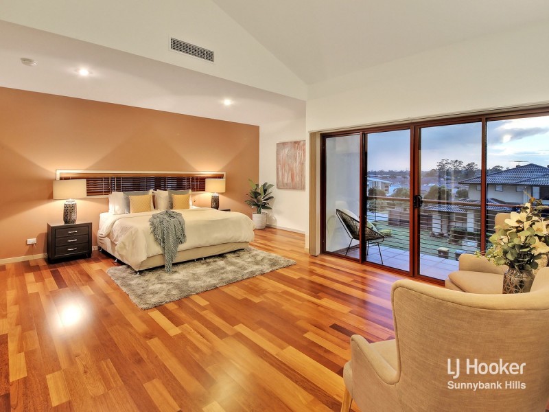 21 Azzure Street, Eight Mile Plains QLD 4113