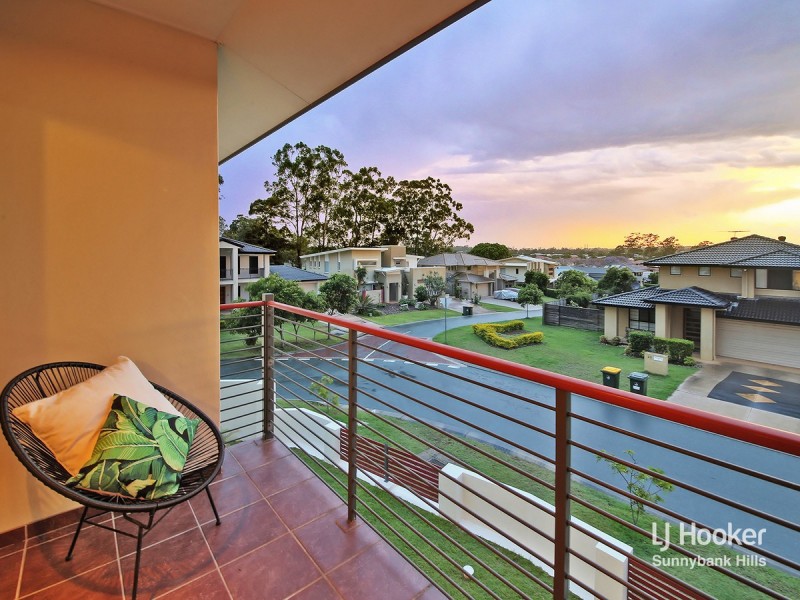 21 Azzure Street, Eight Mile Plains QLD 4113