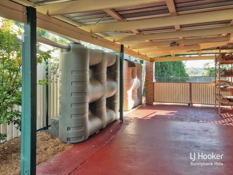 40 Estramina Road, Regents Park QLD 4118