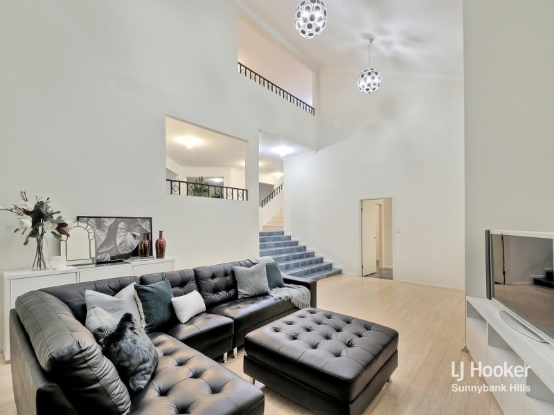 9 Autumn Close, Calamvale QLD 4116