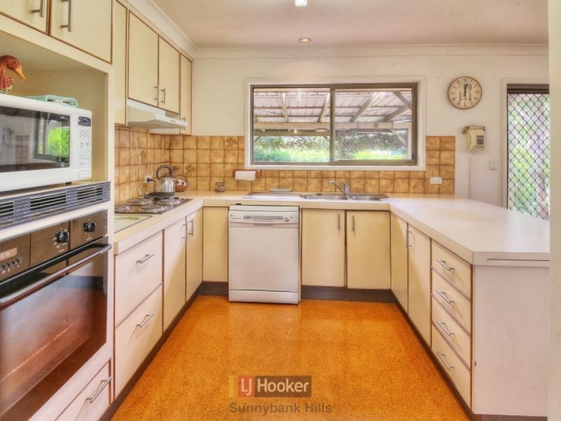 8 Evander Street, Sunnybank Hills QLD 4109