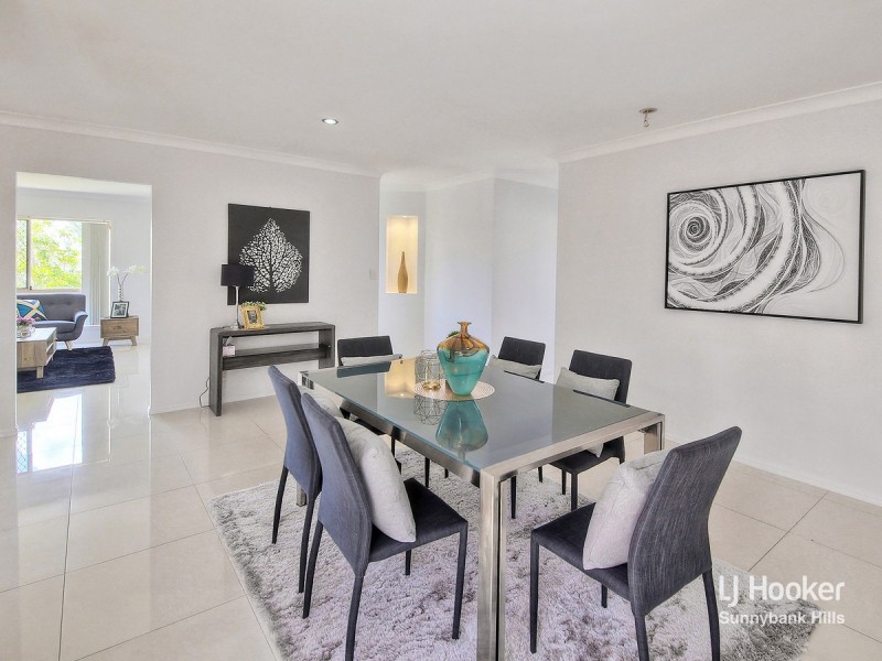 4 Glenlee Place, Parkinson QLD 4115