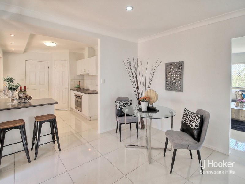 4 Glenlee Place, Parkinson QLD 4115