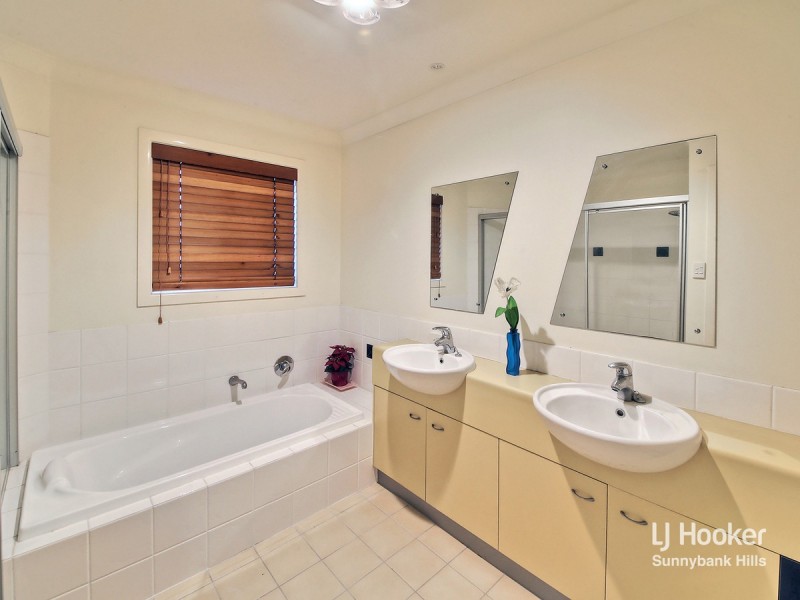 6 Belleview Place, Underwood QLD 4119