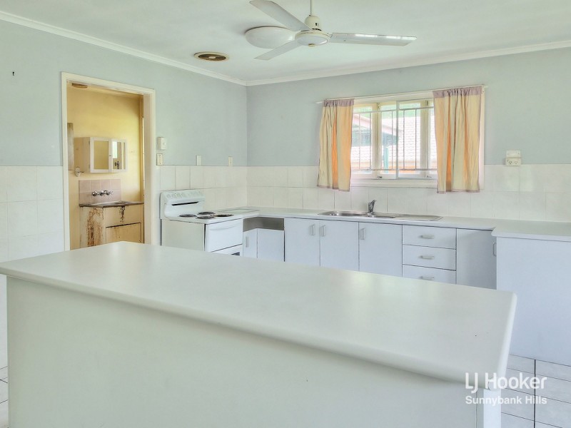 2 Albert Street, Woodridge QLD 4114