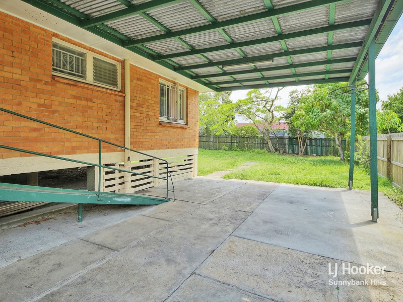 2 Albert Street, Woodridge QLD 4114