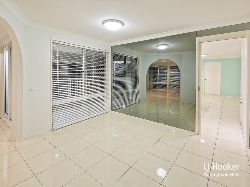 26 Marsala Street, Calamvale QLD 4116