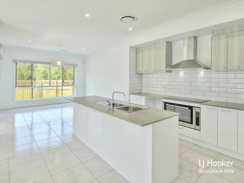 84 Cockatoo Place, Rochedale QLD 4123