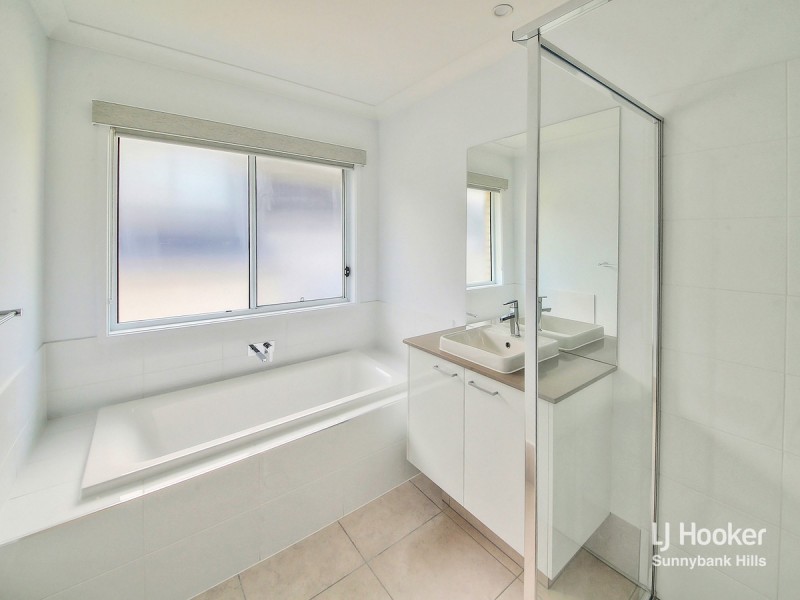 84 Cockatoo Place, Rochedale QLD 4123