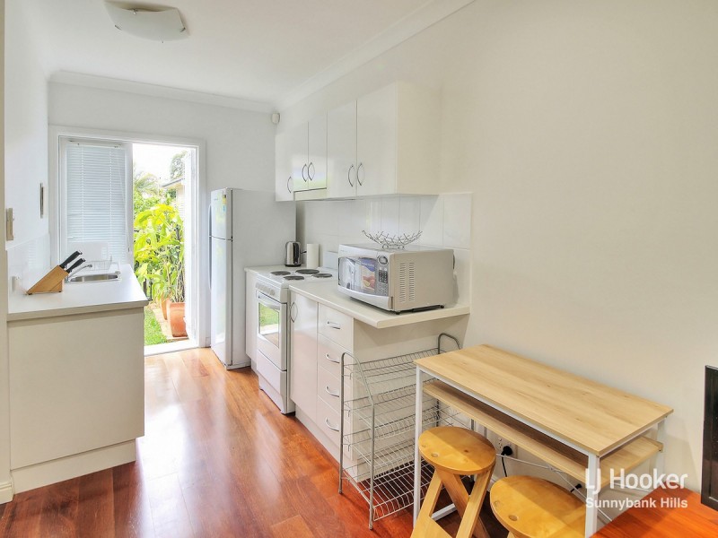 37b Perkins Street, Upper Mount Gravatt QLD 4122