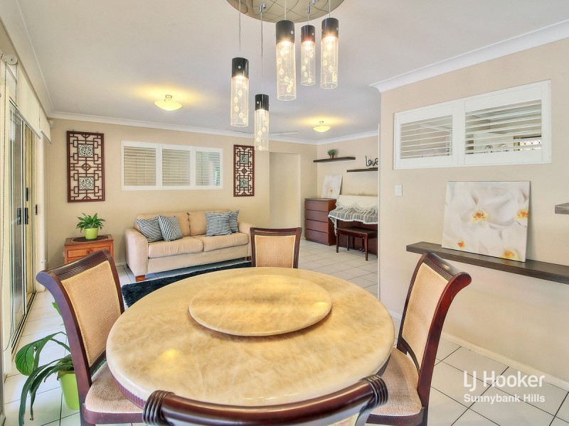 313 Warrigal Road, Eight Mile Plains QLD 4113