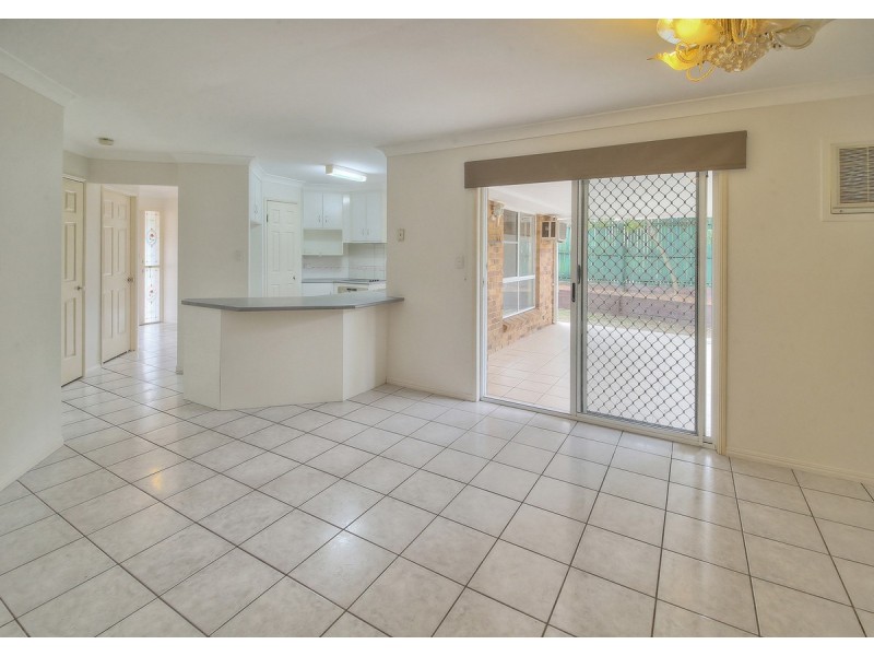 3 Gentian Close, Drewvale QLD 4116