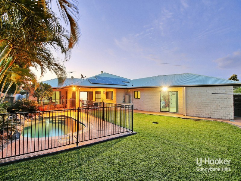 24 Finke Close, Parkinson QLD 4115