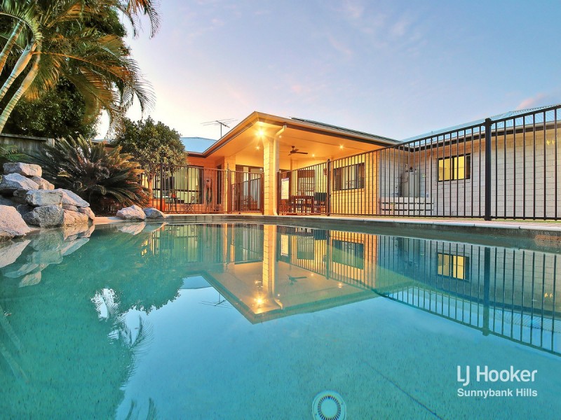 24 Finke Close, Parkinson QLD 4115