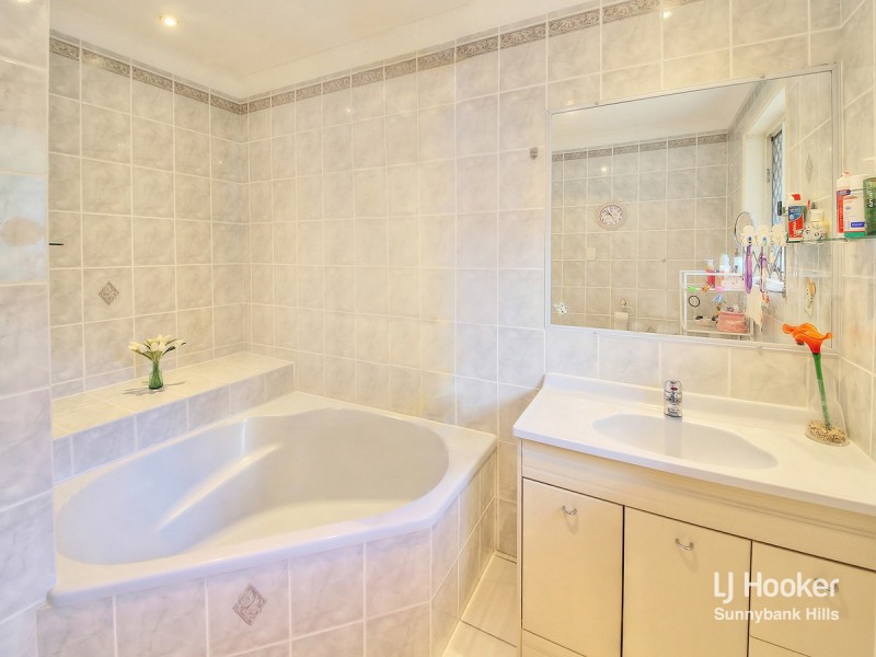 191 Rubicon Crescent, Kuraby QLD 4112