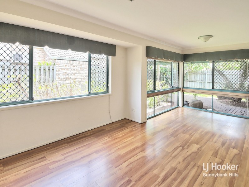 8 Benbek Circuit, Sunnybank Hills QLD 4109