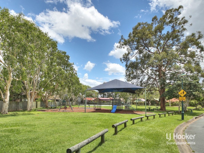 8 Benbek Circuit, Sunnybank Hills QLD 4109