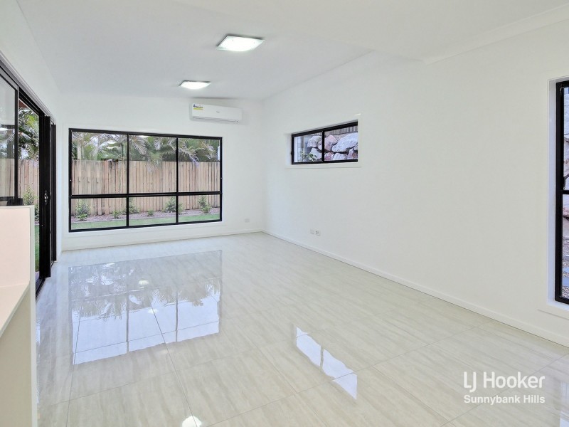 18/819 Creek Road, Carindale QLD 4152