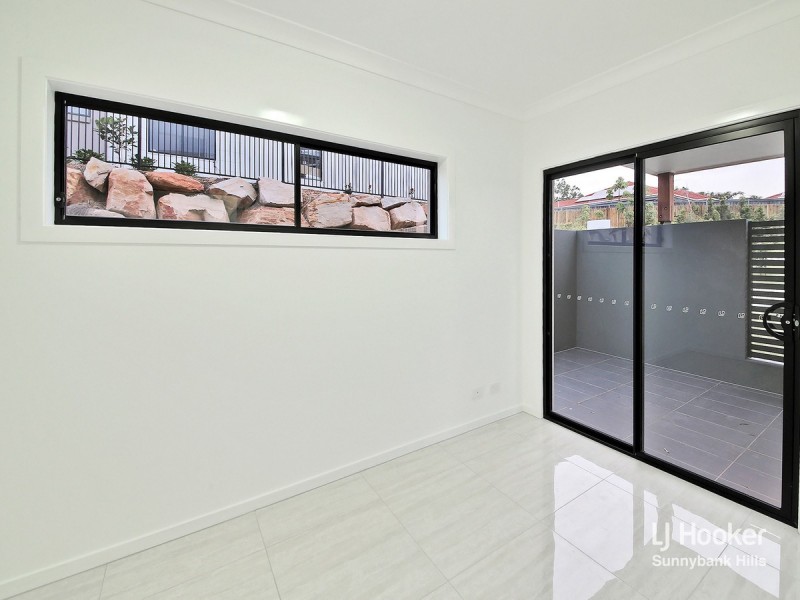 18/819 Creek Road, Carindale QLD 4152