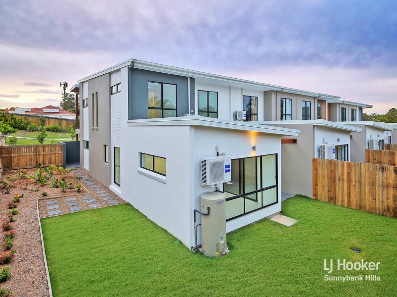 18/819 Creek Road, Carindale QLD 4152