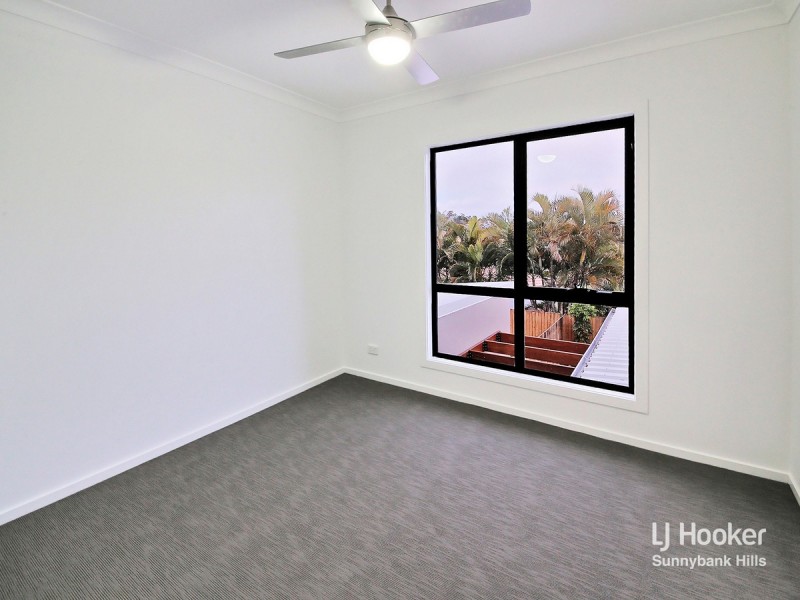 18/819 Creek Road, Carindale QLD 4152