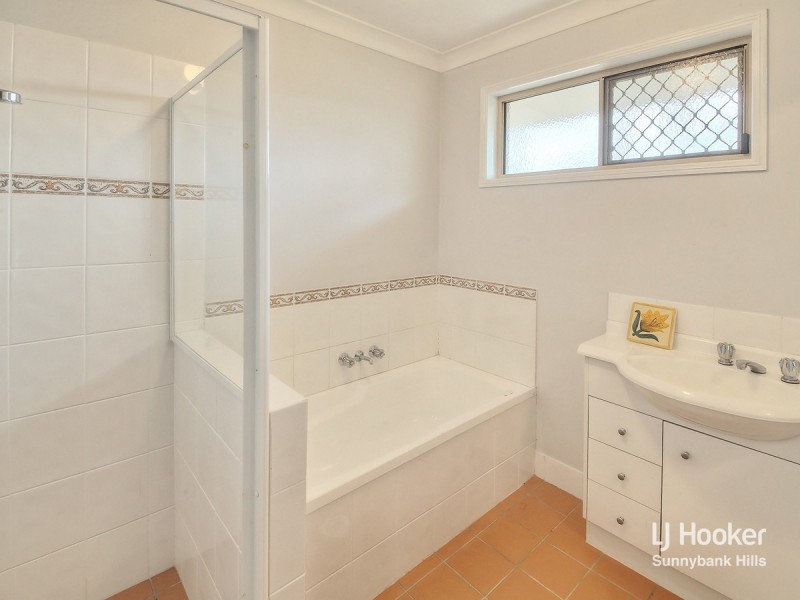 9 Muttonbird Street, Calamvale QLD 4116