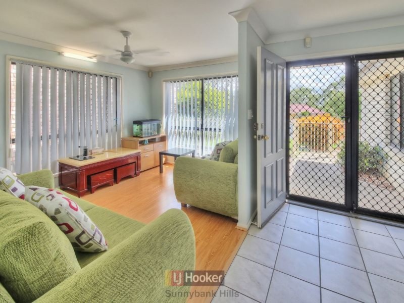 6 Mulgrave Crescent, Forest Lake QLD 4078