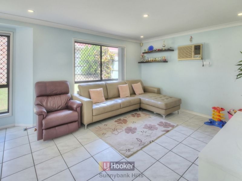 6 Mulgrave Crescent, Forest Lake QLD 4078