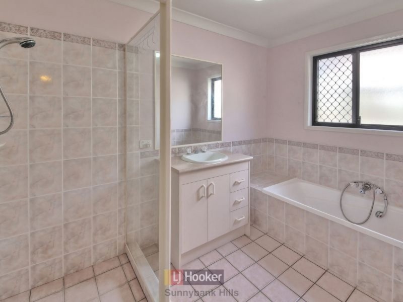 6 Mulgrave Crescent, Forest Lake QLD 4078