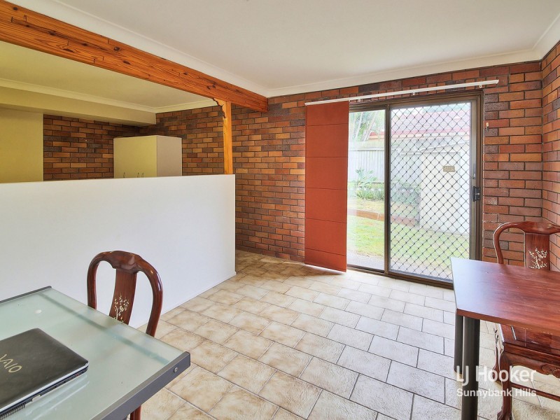 8 Seafern Street, Sunnybank Hills QLD 4109