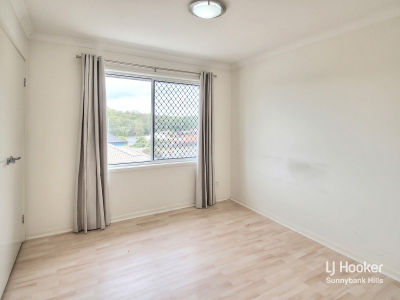 21 Taylor Place, Mackenzie QLD 4156