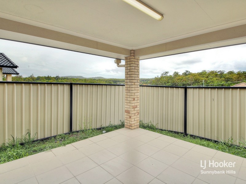 21 Taylor Place, Mackenzie QLD 4156