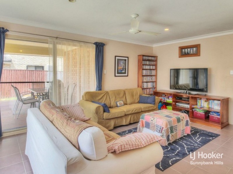 4 Brushbox Crescent, Sunnybank Hills QLD 4109