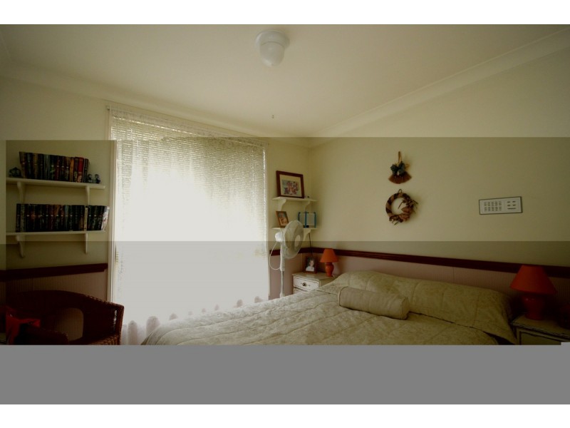 19 Maywood Crescent, Calamvale QLD 4116