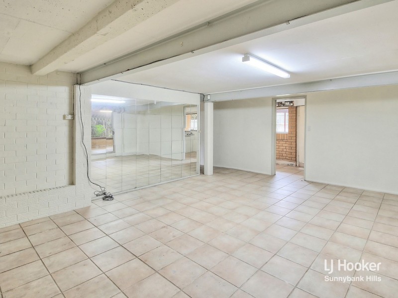 52 Grout Street, Macgregor QLD 4109