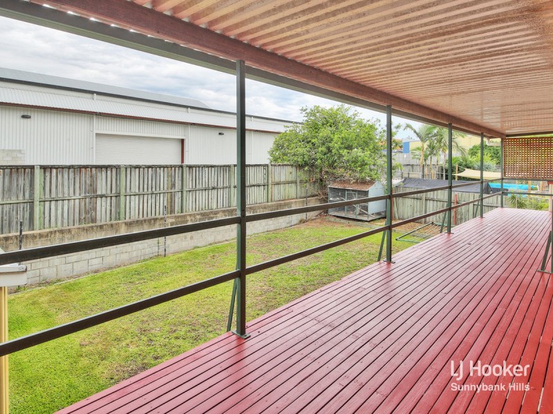 52 Grout Street, Macgregor QLD 4109